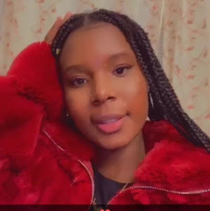 Meet your Posher, Christelle